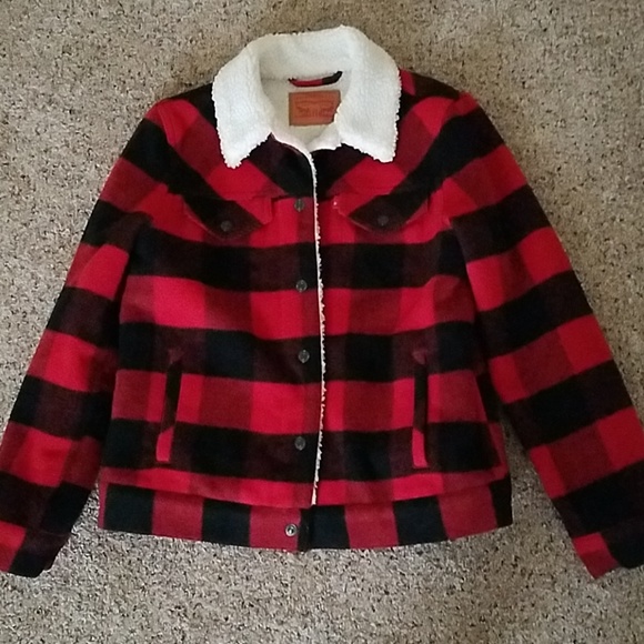 levi's buffalo plaid flannel sherpa trucker jacket